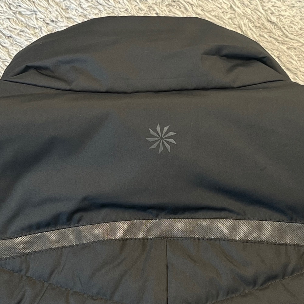 Athleta Black Down Puffer Jacket Women's Medium Downtown Coat 591192 Gorpcore - Picture 5 of 8